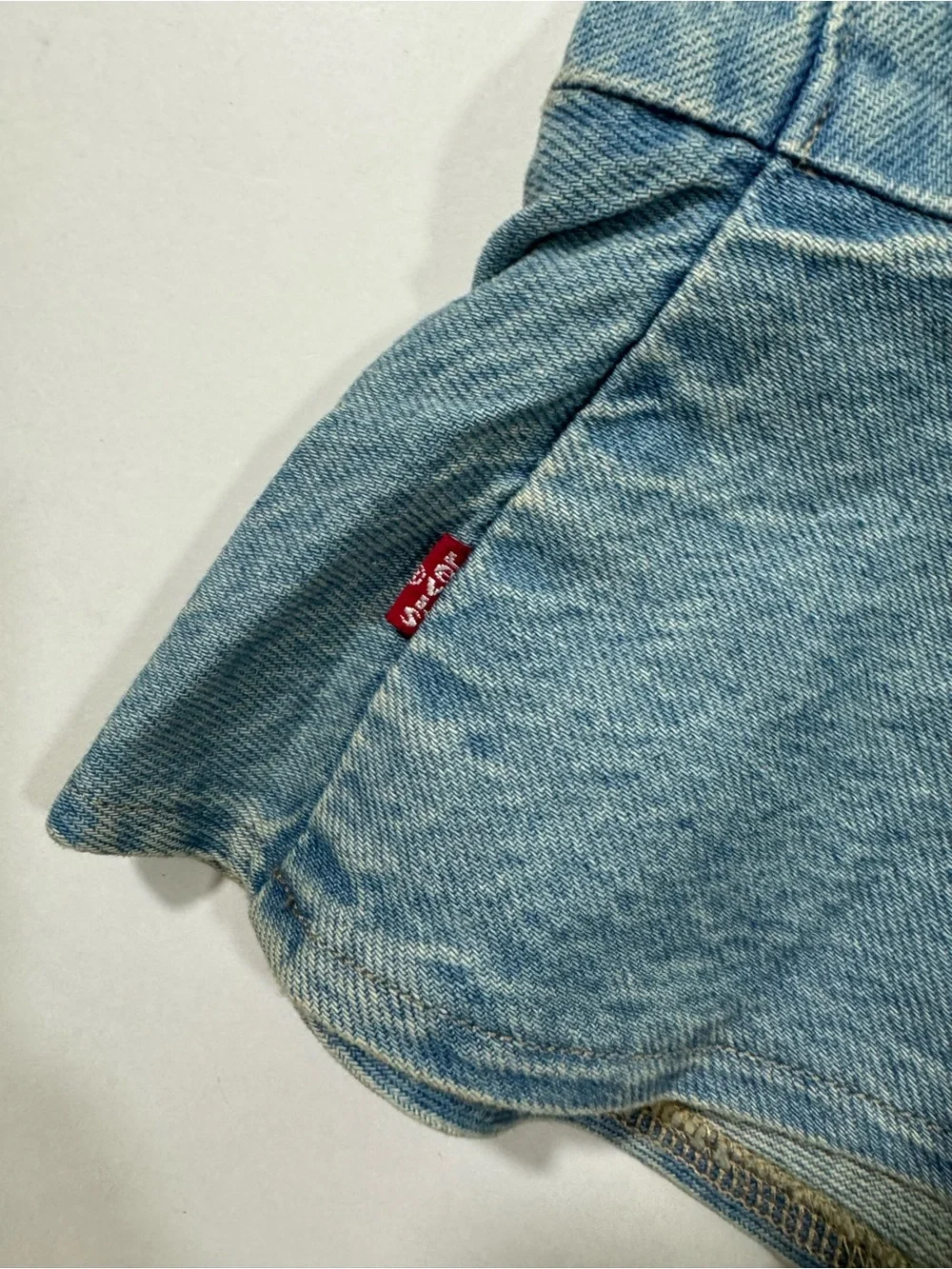 Levi’s Anderson Flounce Tank Top Denim